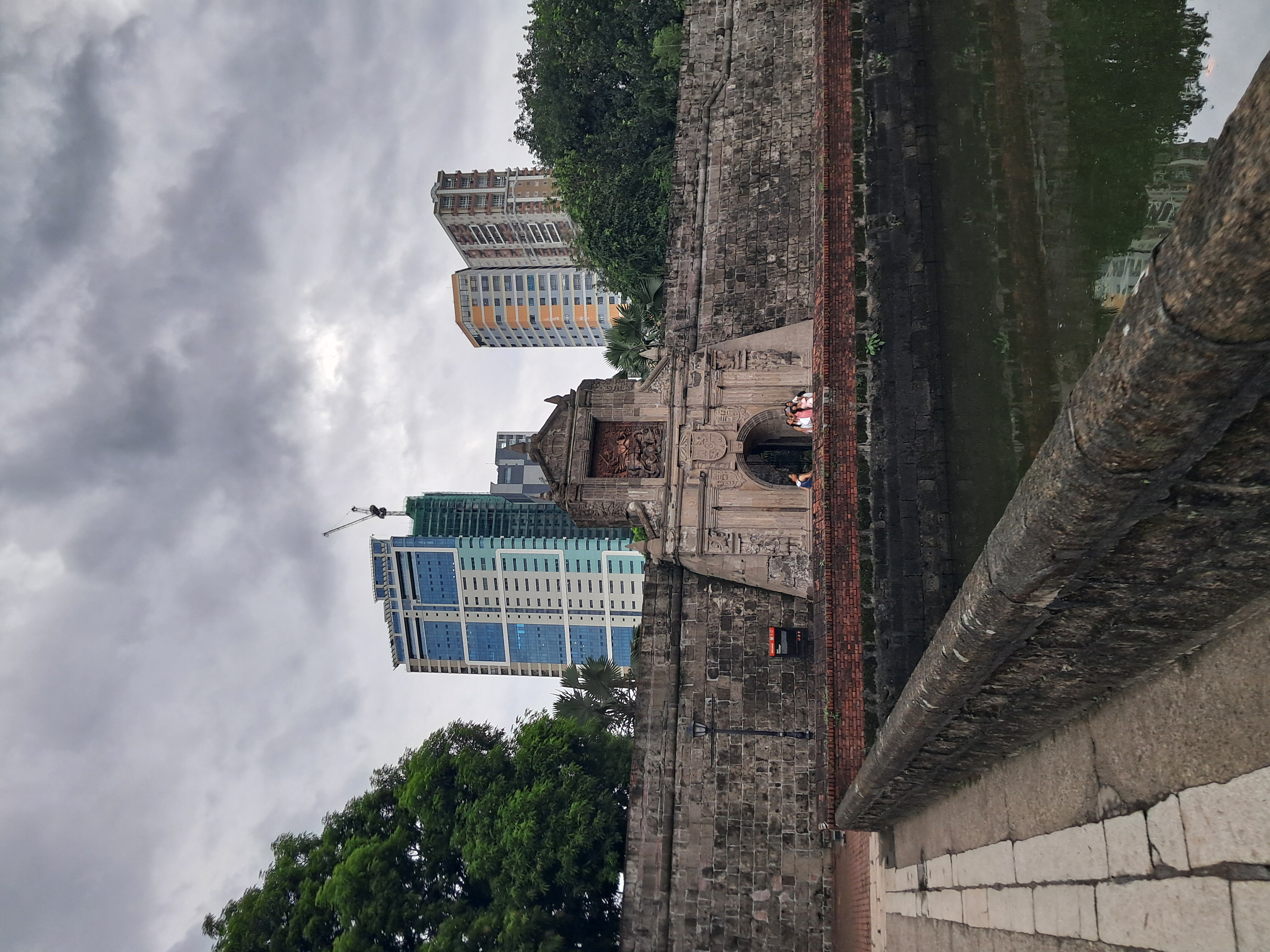 Fort Santiago historical walking tour in Intramuros