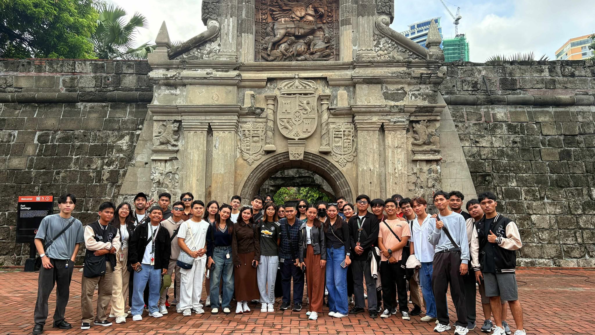 Fort Santiago historical walking tour in Intramuros